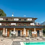 Dolce Panorama Balkon Am Apartament *